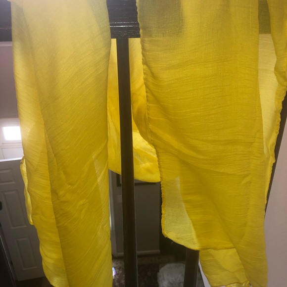 Yellow Scarf Shawl - Picture 4 of 4